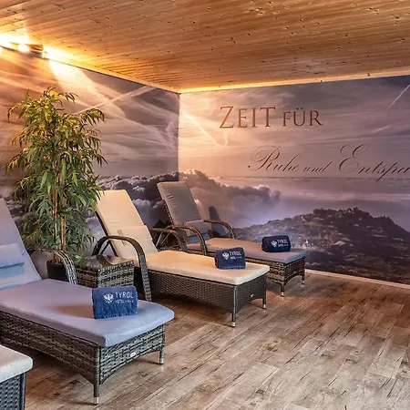 Szálloda Tyrol - Partnerbetrieb Von 4*